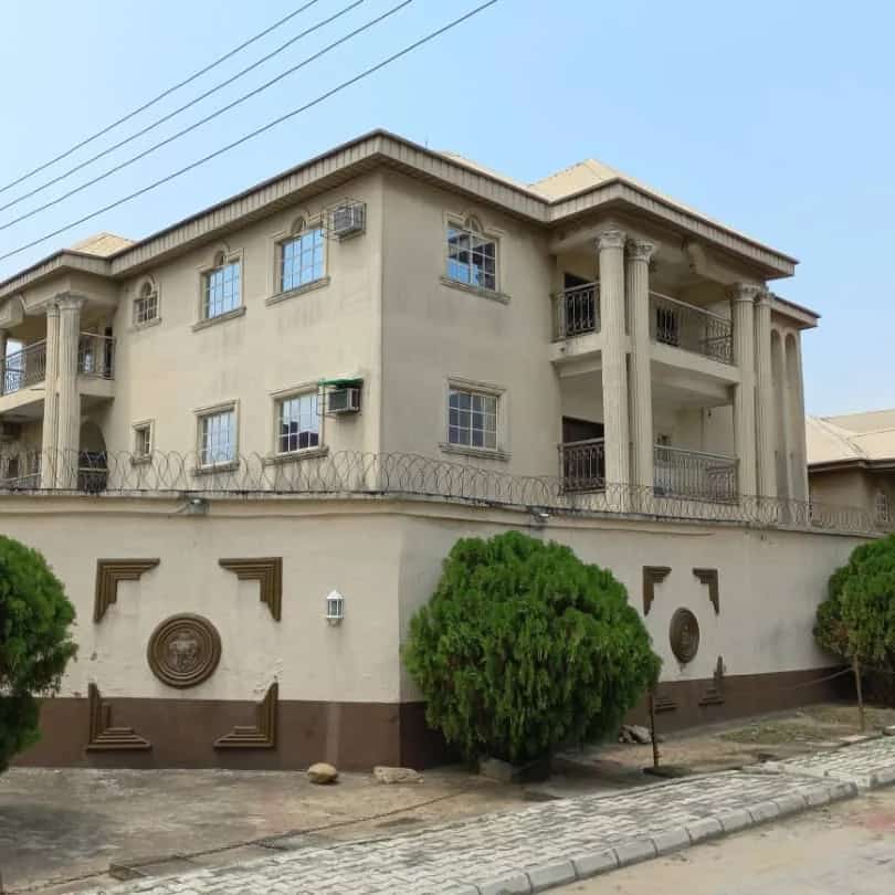 Plot 885A,N°2 Dayo Sabowale street , First Estate,by Raji Rasaki ,Amuwo Odofin Lagos