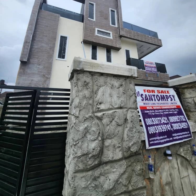 3 Units of 5 bedroom fully detached duplex for sale in Divine Estate Amuwo Odofin, Lagos
